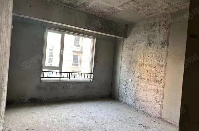 绿地新里城3室2厅127㎡68万二手房图片