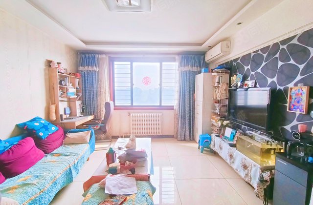 城市风景夏日景色(2区)2室2厅90.33㎡180万二手房图片