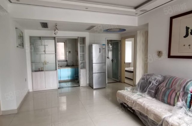 徒骇河边  小高层  精装三室  带家具家电  拎包入住