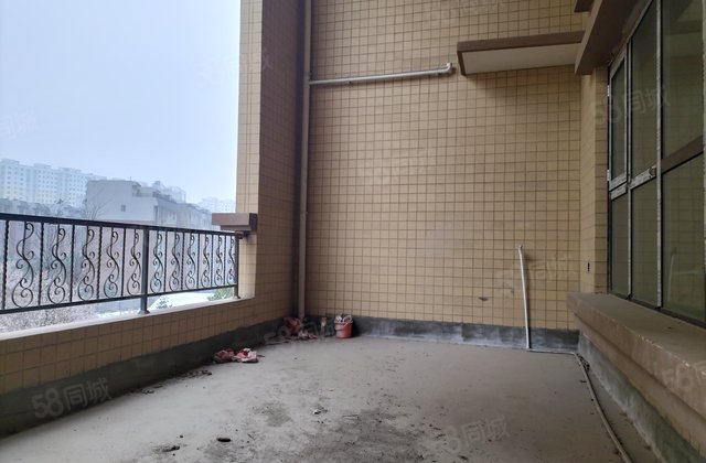 西安二手房 西安名校周边  临潼名校周边  秦陵名校周边瑞麟君府(北区