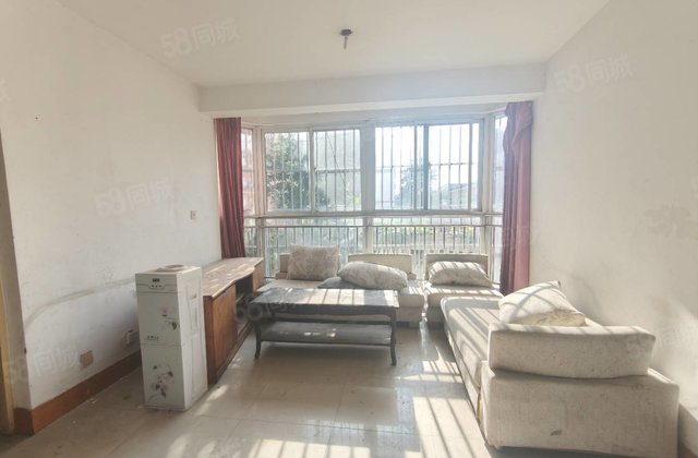 孝心一楼带院 南北通透双阳台户型 三中北校万达广场花园路