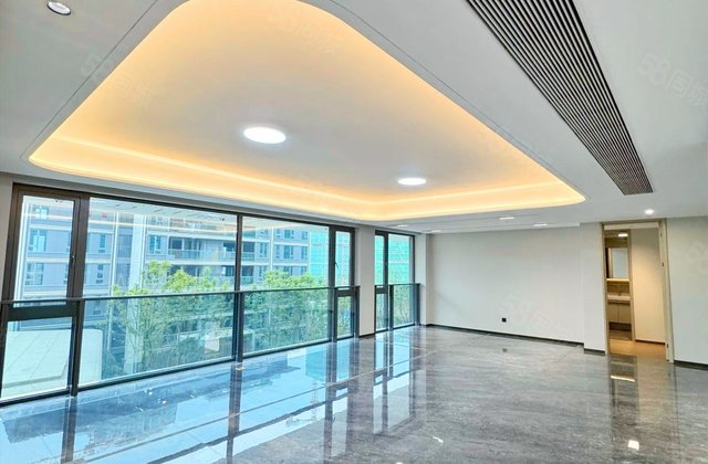 塔子山壹号4室2厅141㎡340万二手房图片