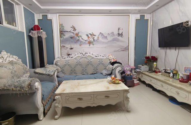 文轩 外国语 对过 精装三室 广电小区 多层三楼  送储藏室