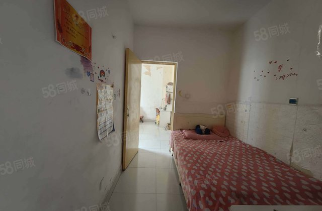 南湖新城 2房 周边配套完善