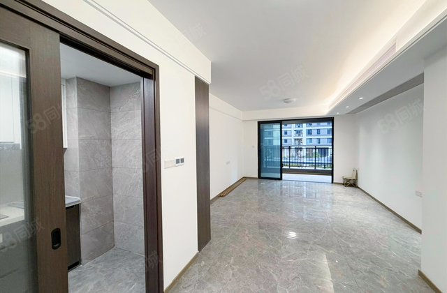 越秀湘江星汇城(三期)4室2厅137㎡138万二手房图片