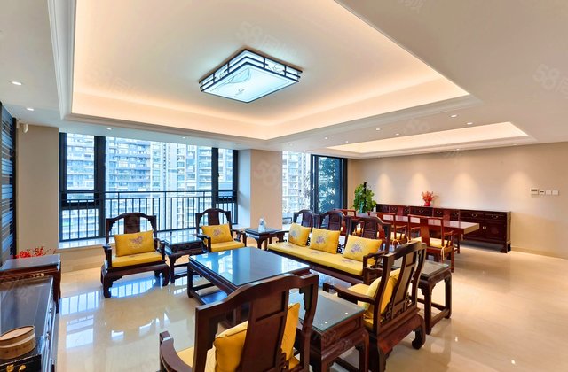 合景誉峰(西区)4室2厅192.26㎡910万二手房图片