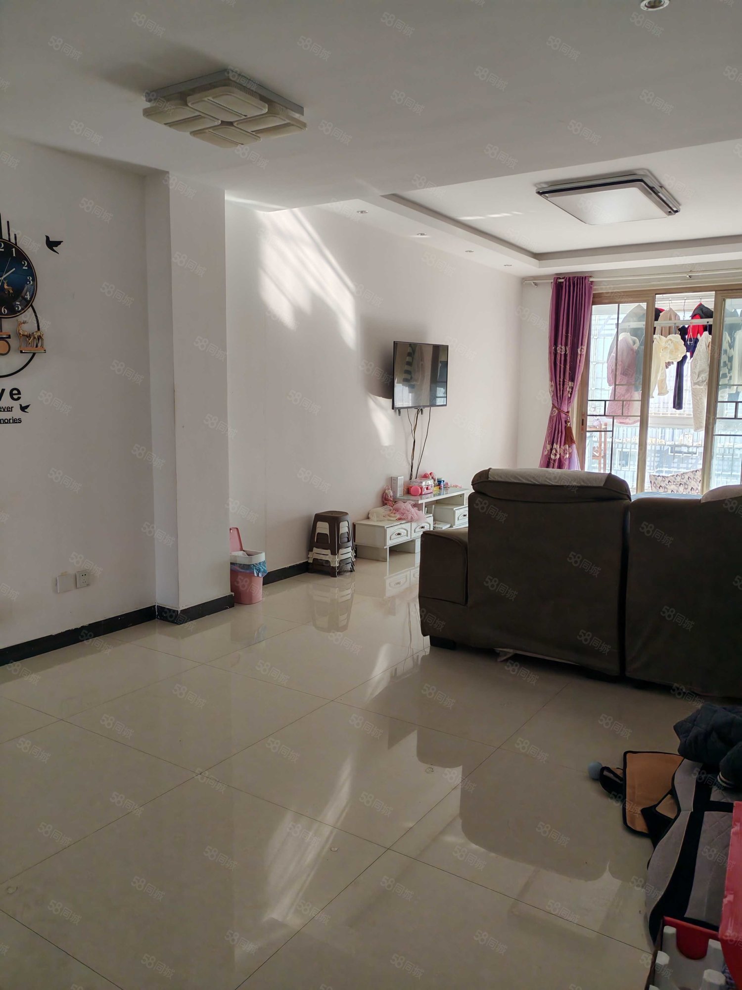 帝景华庭3室2厅1卫148.6㎡南北62万