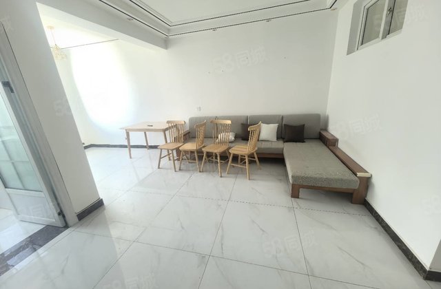 孟达国际玖樟台旁，体育馆奥森聊大一实验土城小区多层三室带储