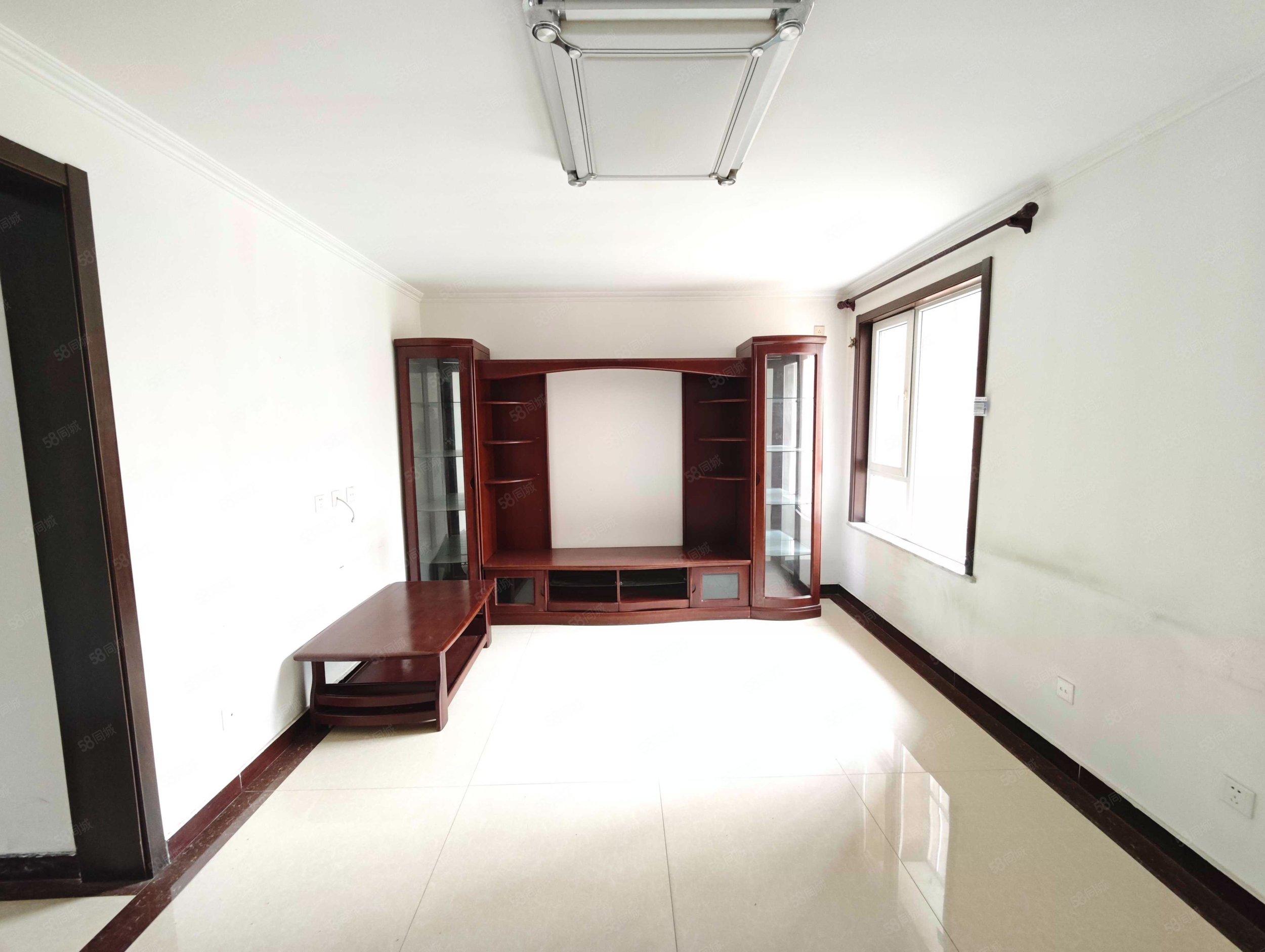 天翠陽光新城(C區(qū))2室1廳1衛(wèi)76.08㎡南北235萬