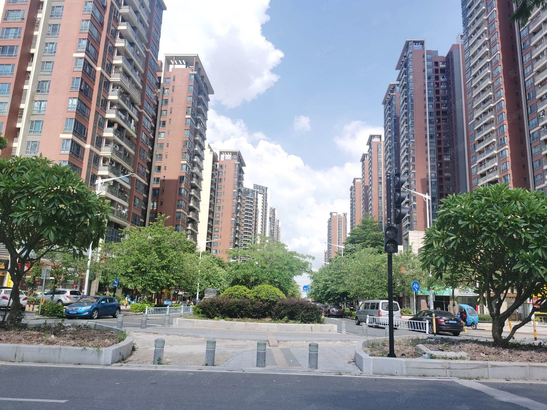 锦绣天伦花园精装好房小三房近地铁电梯房南向采光好