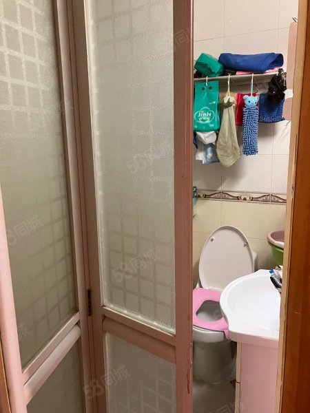 工信委宿舍3室2厅1卫86㎡南北66万