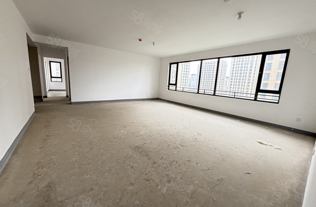 抢抢抢绿城百合大平层，好楼层边户，新房为主，楼阳位置