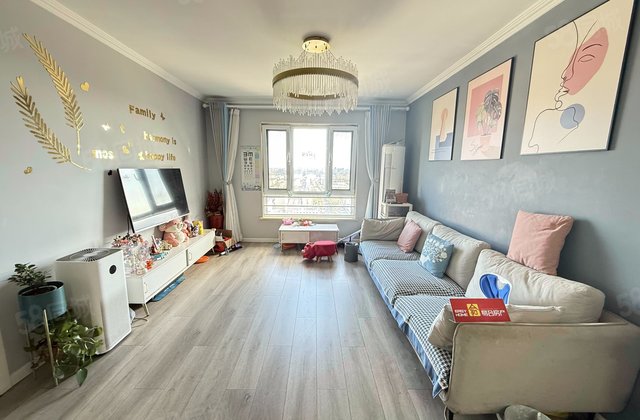 金隅万科城3室2厅89.74㎡331万二手房图片