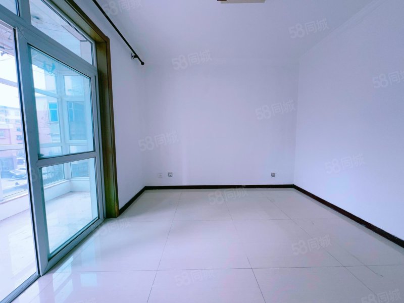 太钢东门房苑小区高层电梯房停车方便可贷款