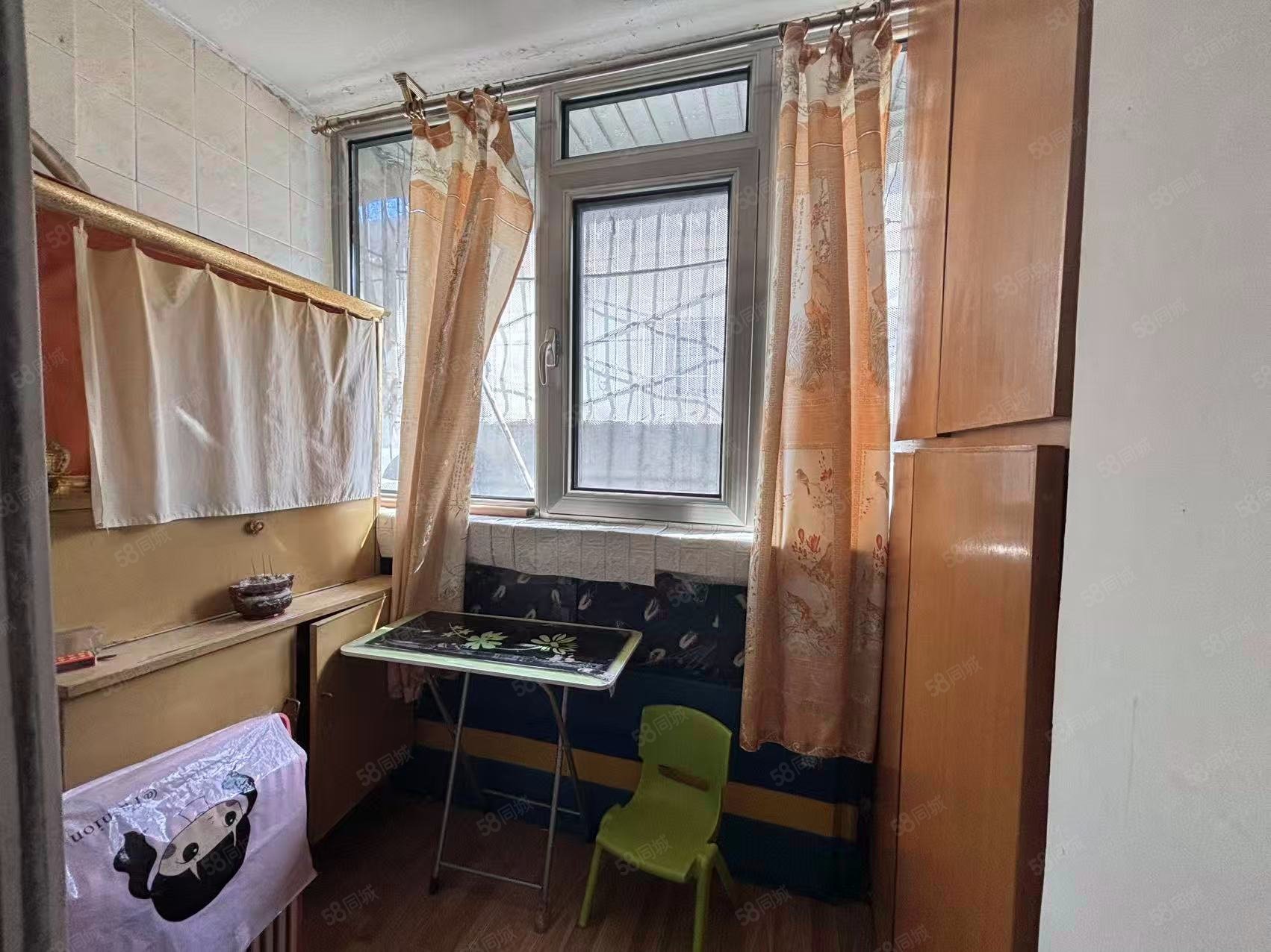 明春東園1室1廳1衛(wèi)49.52㎡南北101萬(wàn)