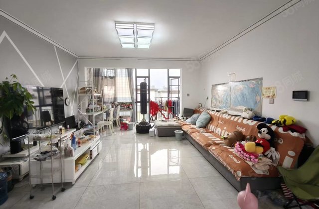 盛世盘龙4室2厅143㎡66.8万二手房图片