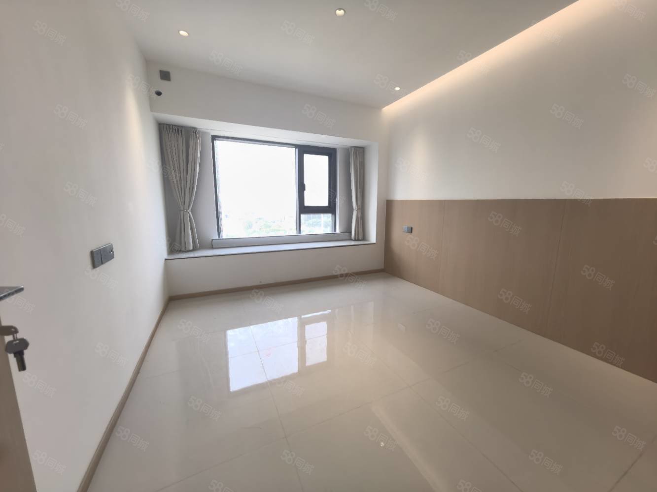 碧桂园凤熹台3室2厅2卫117㎡南北73万