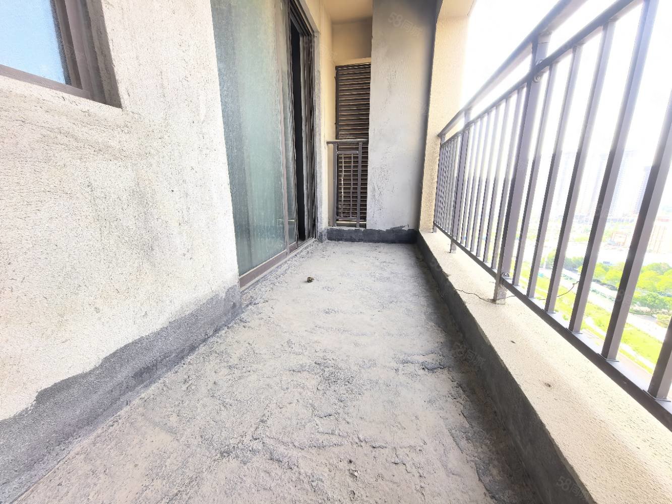 力标澴河壹号院3室2厅1卫95㎡南北39万