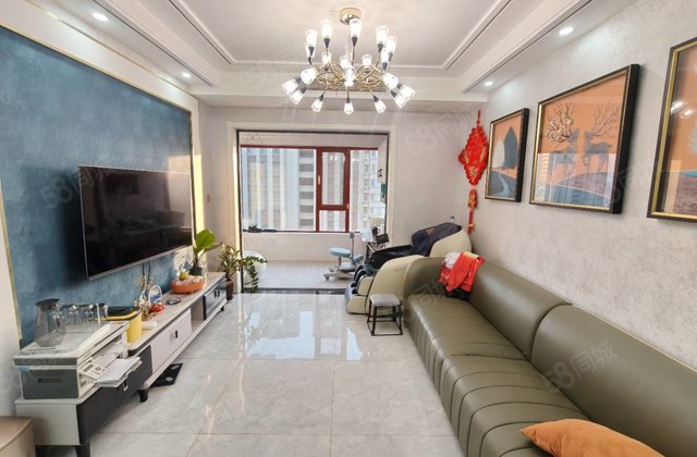 徒骇河旁二中翡丽湾锦绣学府精装带车位免 大税随时看房