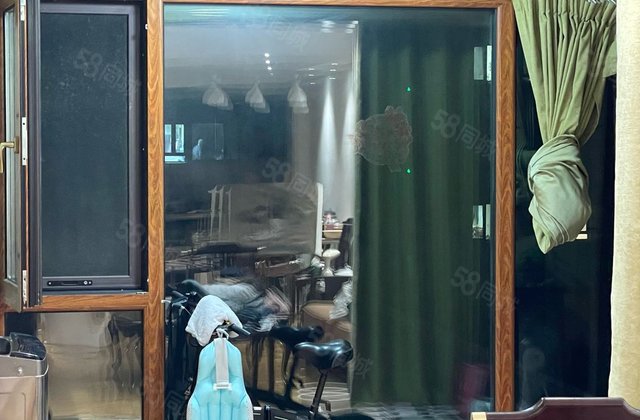 房东直卖 翡丽湾急卖 双卫 有大税  全款优惠价格可议