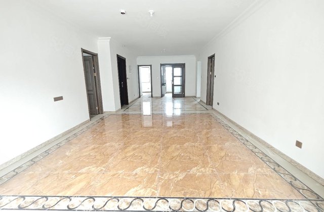 东昌东校 第二实验 四叶草户型 带车位储藏室 小高层 免大税