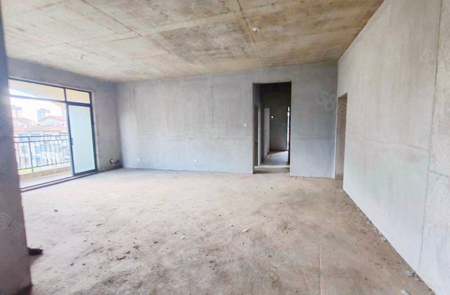 堤亚纳湾4室2厅171㎡128万二手房图片