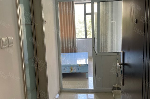 滨湖新城1室1厅1卫