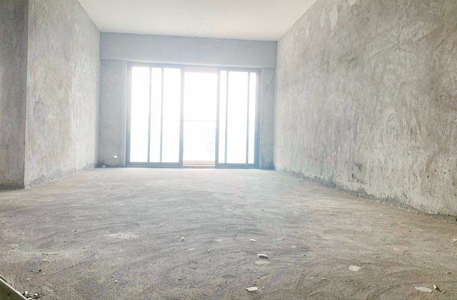 东逸湾4室2厅175.13㎡134万二手房图片