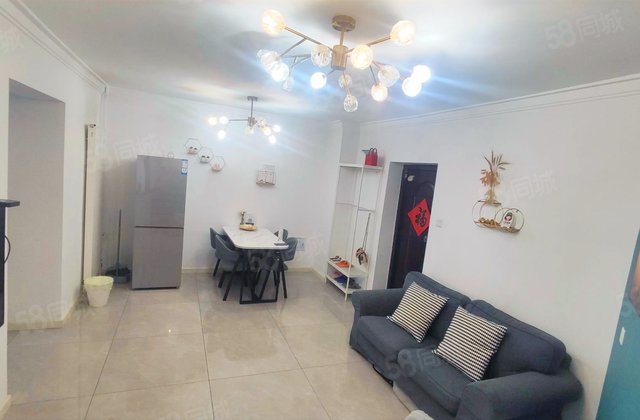 枫叶高层2室1厅83㎡130万二手房图片