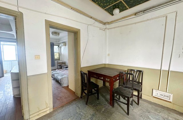 颜港北村五区2室1厅77㎡66万二手房图片