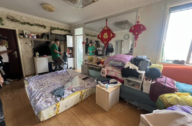 房东   ！兴华路  东昌中学！精装婚房！领秀城 聊建一公司