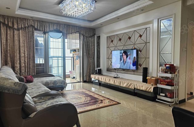 中建国际花园3室2厅119㎡56万二手房图片