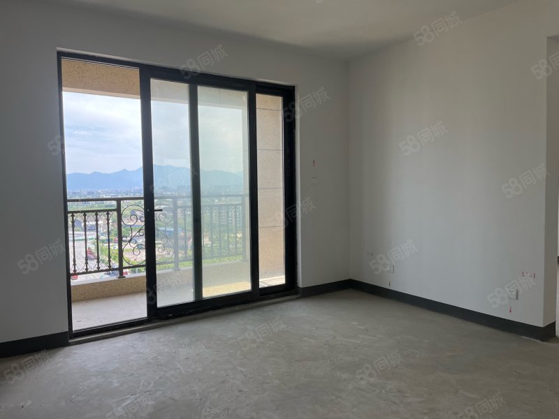 中梁香缇华府(龙港)4室2厅2卫116.86㎡南北193万