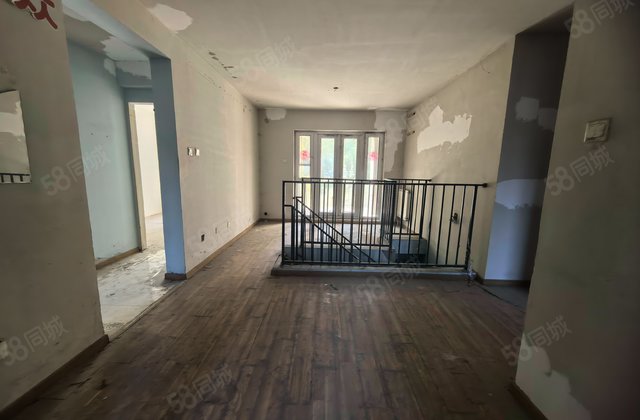 潮白河孔雀城紫藤园5室2厅89㎡72万二手房图片