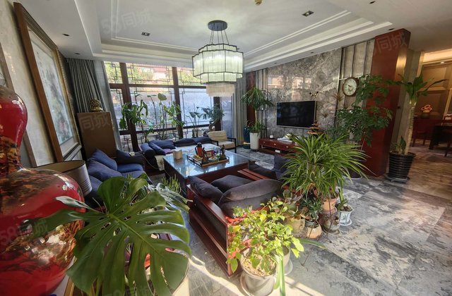 古楼东南东昌御府精装别墅，独门独院位置好