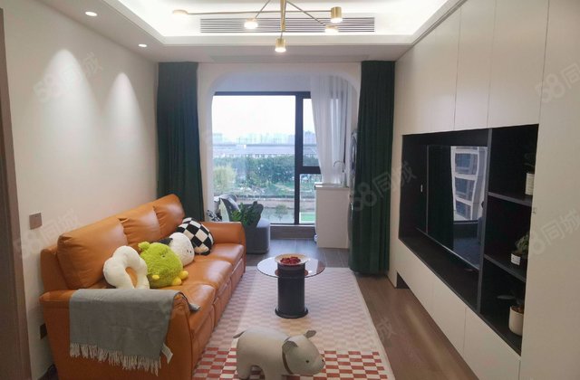 旭辉公元2室2厅70㎡198万二手房图片