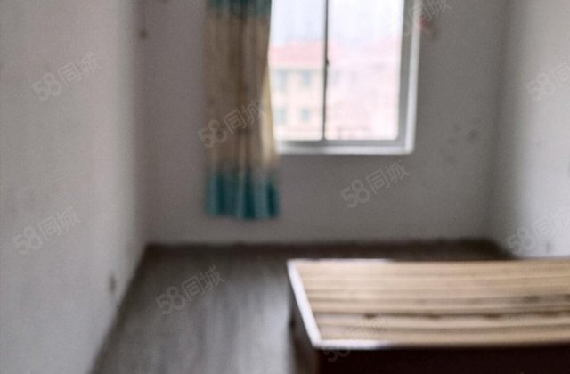 远洲玫瑰园3室2厅136.25㎡98万二手房图片