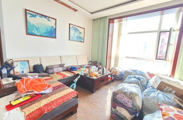 长影世纪村3室2厅124.97㎡97.5万二手房图片