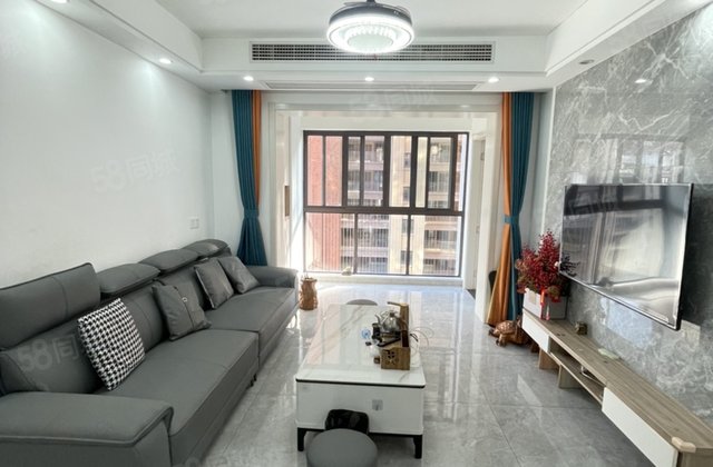 万达中央华城3室2厅89.8㎡67万二手房图片