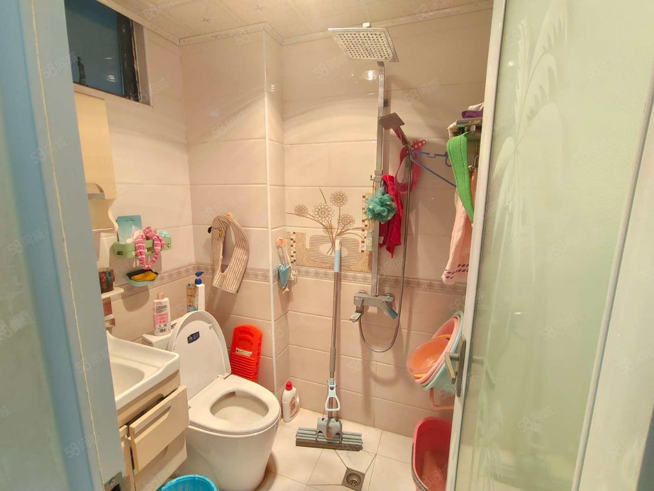 奥林清华3室2厅2卫132㎡南北68万