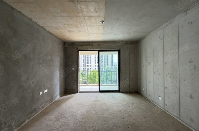 青华海park4室2厅143㎡66.6万二手房图片