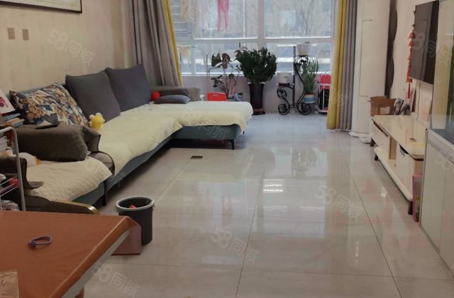 佶地国际C1区3室2厅122㎡78万二手房图片