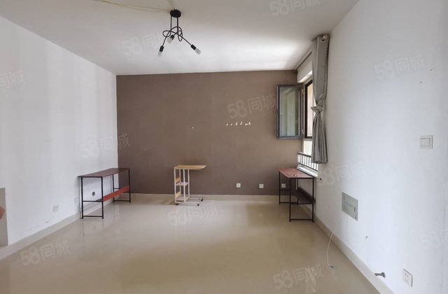 急售 幸福里小区 中间楼层 正规三室 102平