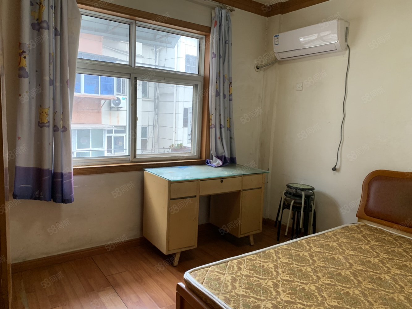 邦达商业城2室2厅1卫74㎡南28.5万