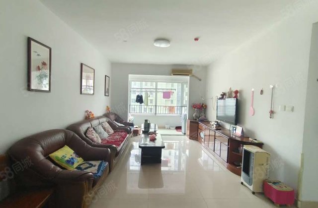 东关国际东区 3房 周边配套完善