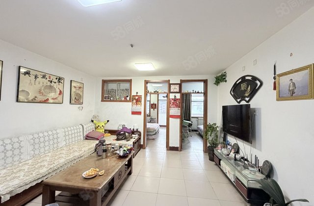 香江 阳光  ~    ~三里铺~不是顶层~三室两厅 双阳台