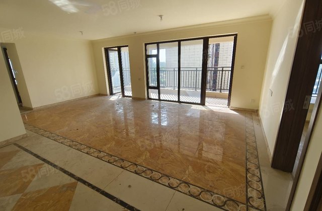 150 ！翡丽湾 西边户好楼层 免 送十二万车位