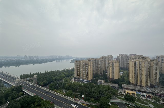东海岸小区3室2厅111㎡55.8万二手房图片