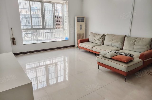 桂圆路11-167号小区4室2厅140.59㎡65万二手房图片