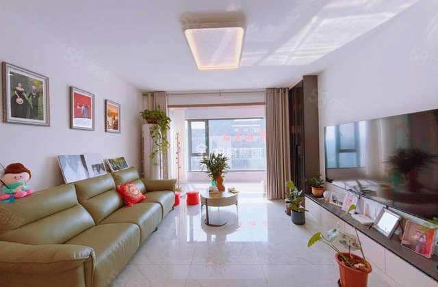 荣盛江山印 次新小区 双卫格局 刚需婚房 交通便利 看房方便